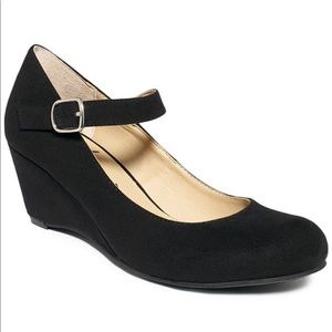 American Rag Ameesha Wedge Mary Jane Pumps
